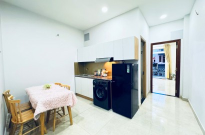 1 Bedroom apartment for rent with balcony, washer on Nghia Phat Street